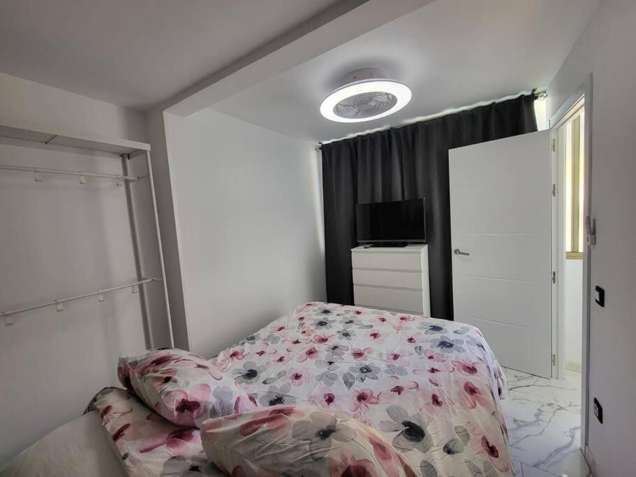Las Canteras New 2 Bedrooms Flat At The Beach Parking Optional 大加那利岛拉斯帕尔马斯 外观 照片