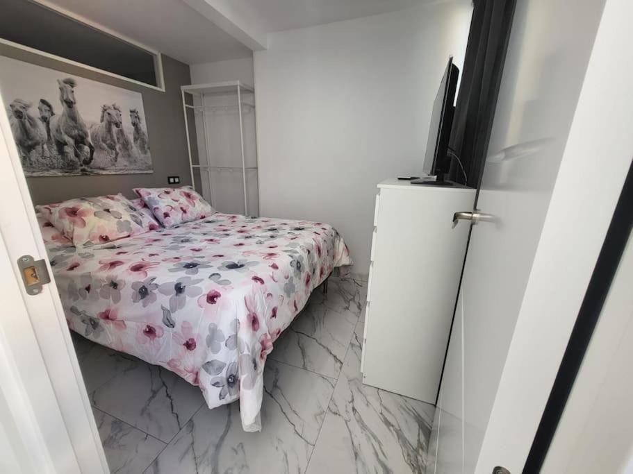 Las Canteras New 2 Bedrooms Flat At The Beach Parking Optional 大加那利岛拉斯帕尔马斯 外观 照片